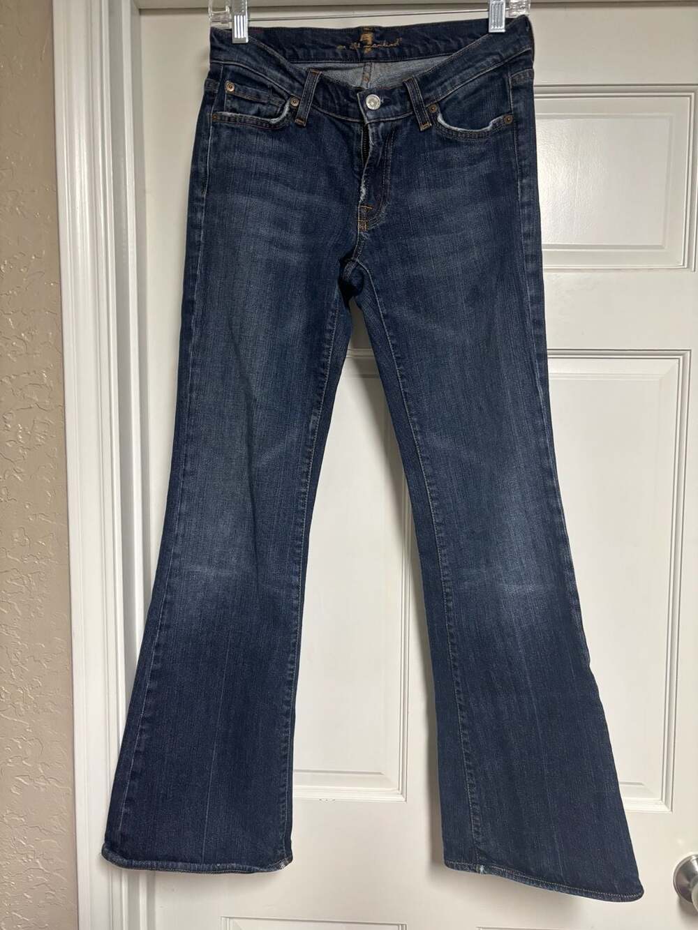 7 For All Mankind Bootcut Jeans Size 27 Dark Wash Denim vintage 2000s low-rise